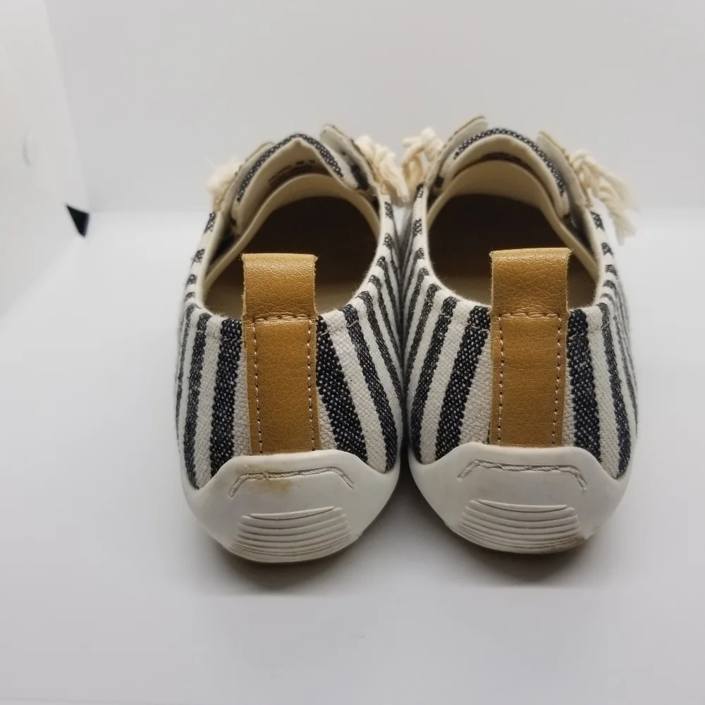 Ros Hommerson Calypso striped slip-on sneaker in black/cream size 9
